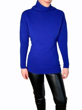 Victoria Beckham Ribbed Dolman Turtleneck Sweater